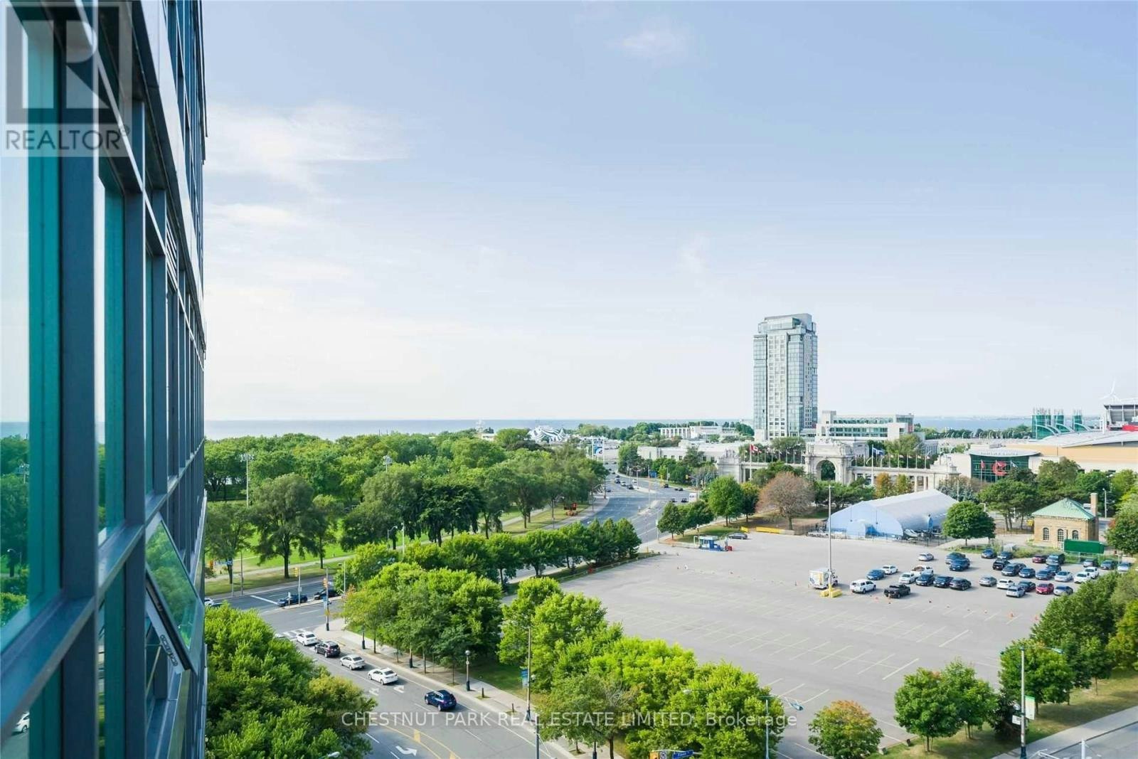 1110-231 Fort York Boulevard, Toronto, ON, M5V 1B2 - 6