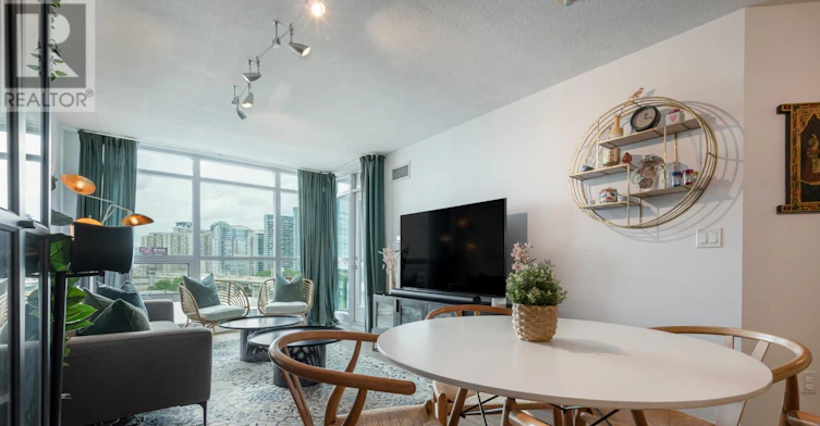 1110-231 Fort York Boulevard, Toronto, ON, M5V 1B2 - 7