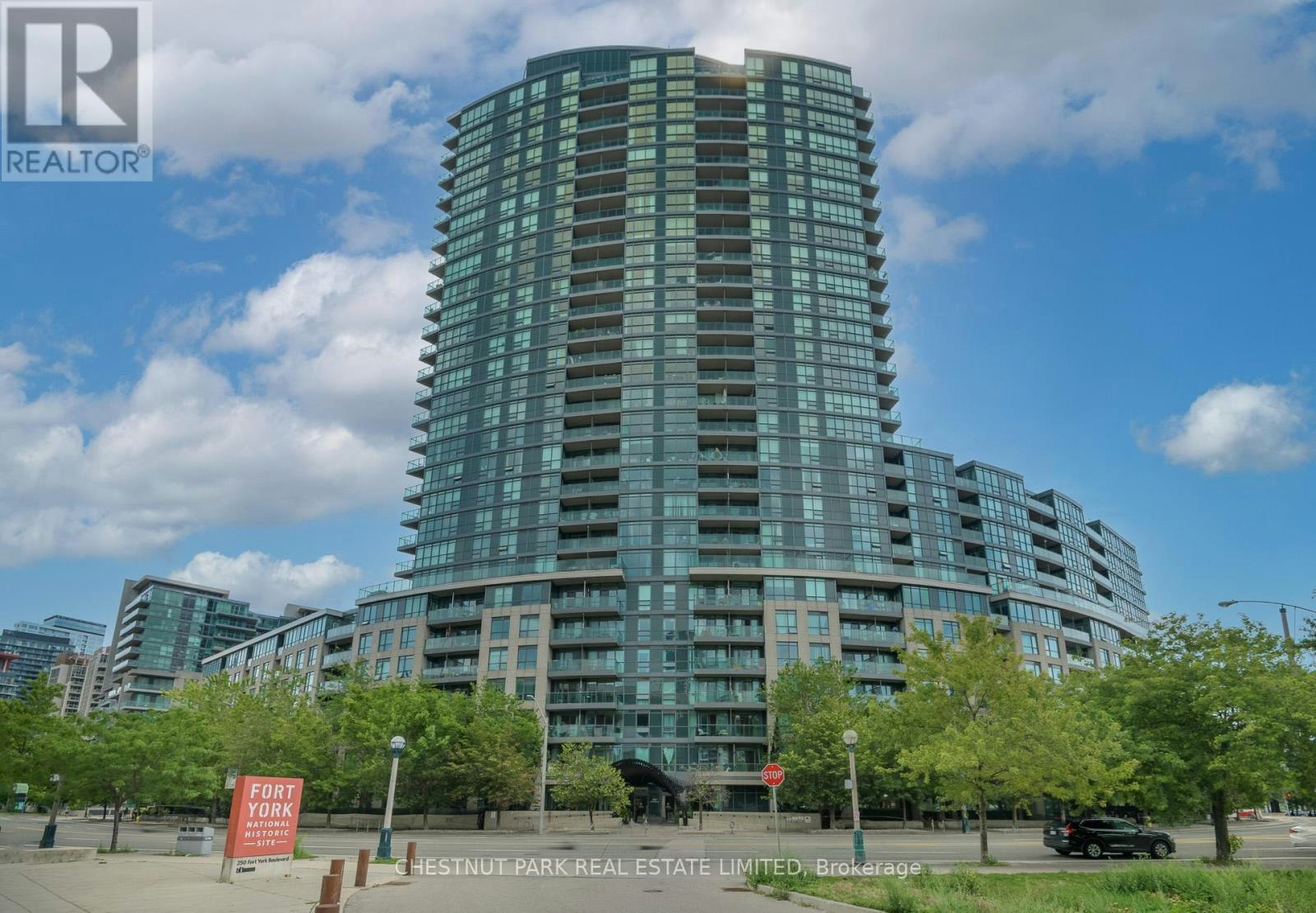 1110-231 Fort York Boulevard, Toronto, ON, M5V 1B2 - 16