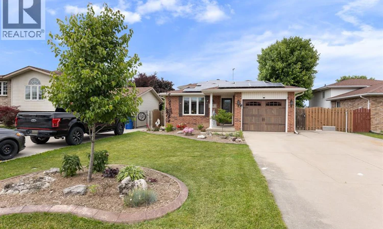 18 Azar Drive