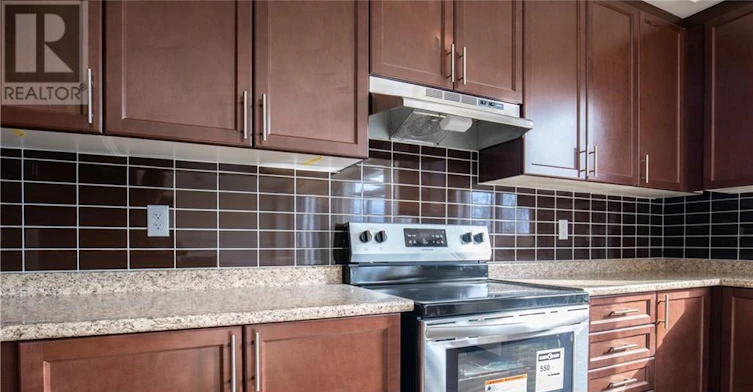 UPPER-90 Kirby Avenue, Collingwood, ON, L9Y 5H5 - 12
