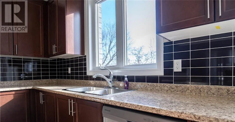 UPPER-90 Kirby Avenue, Collingwood, ON, L9Y 5H5 - 13