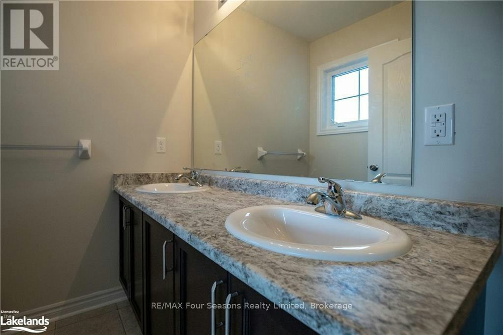 UPPER-90 Kirby Avenue, Collingwood, ON, L9Y 5H5 - 30