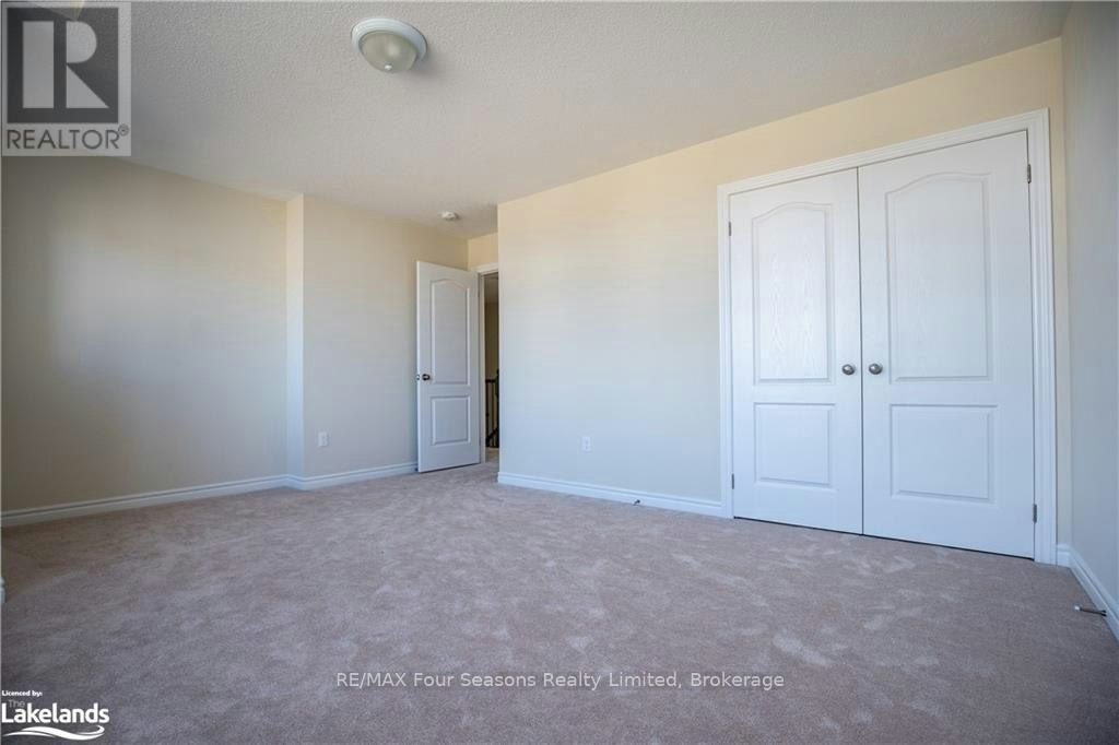 UPPER-90 Kirby Avenue, Collingwood, ON, L9Y 5H5 - 21