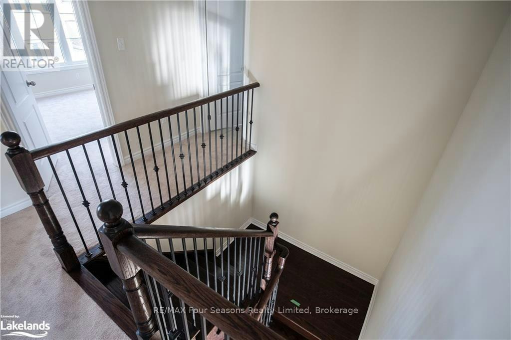 UPPER-90 Kirby Avenue, Collingwood, ON, L9Y 5H5 - 19
