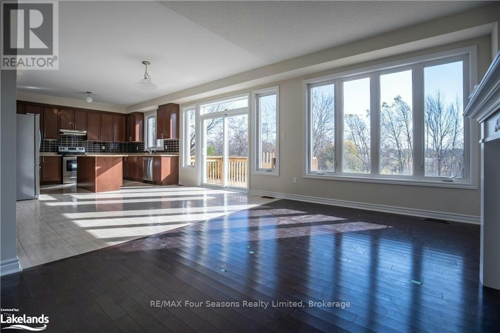 UPPER-90 Kirby Avenue, Collingwood, ON, L9Y 5H5 - 6
