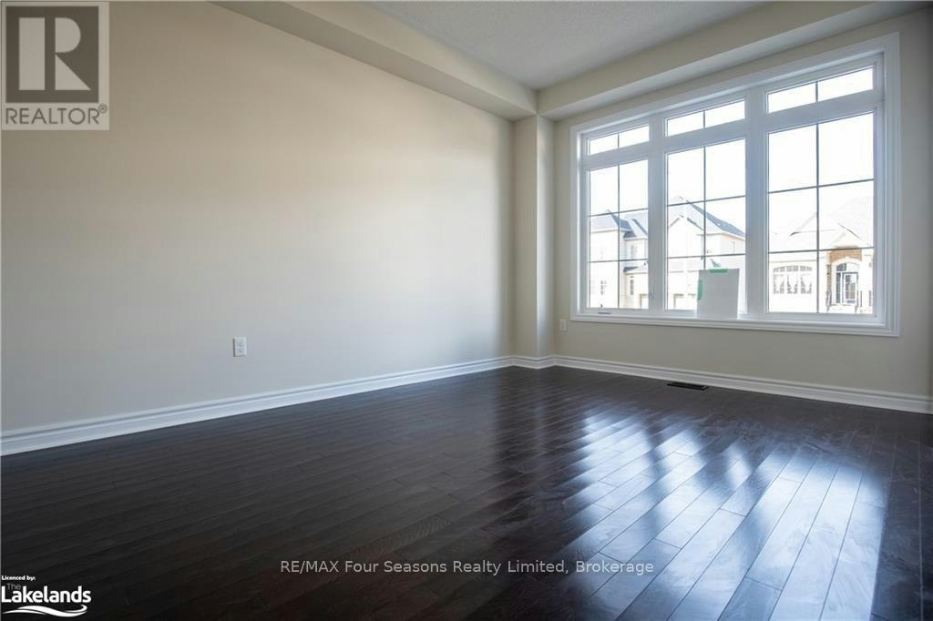UPPER-90 Kirby Avenue, Collingwood, ON, L9Y 5H5 - 4