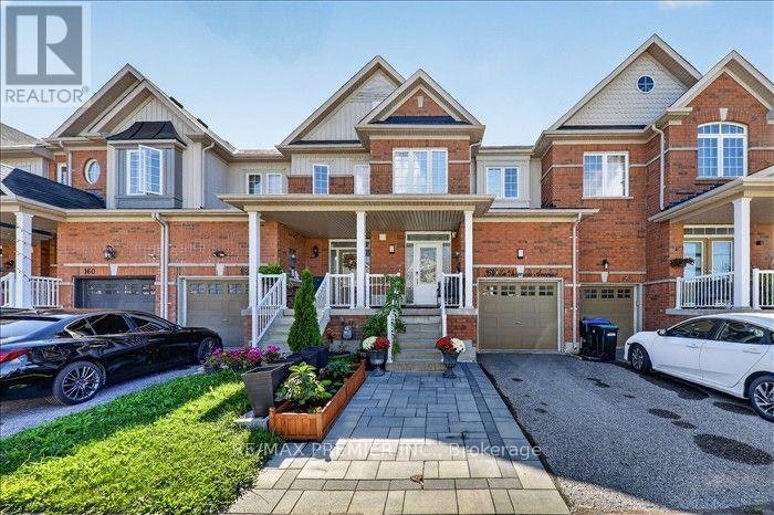 164 Matthewson Avenue, Bradford West Gwillimbury, ON, L3Z 0N9