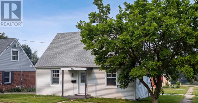701 5th Street E, Owen Sound, ON, N4K 1E4