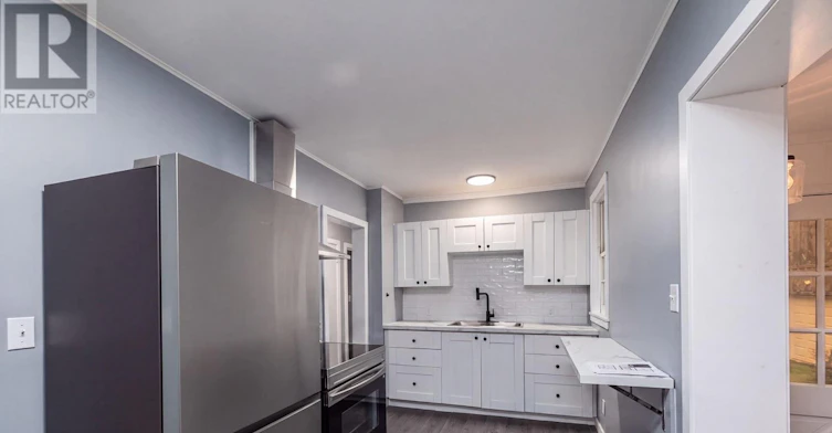 701 5th Street E, Owen Sound, ON, N4K 1E4 - 9
