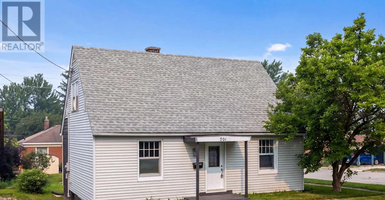 701 5th Street E, Owen Sound, ON, N4K 1E4 - 2