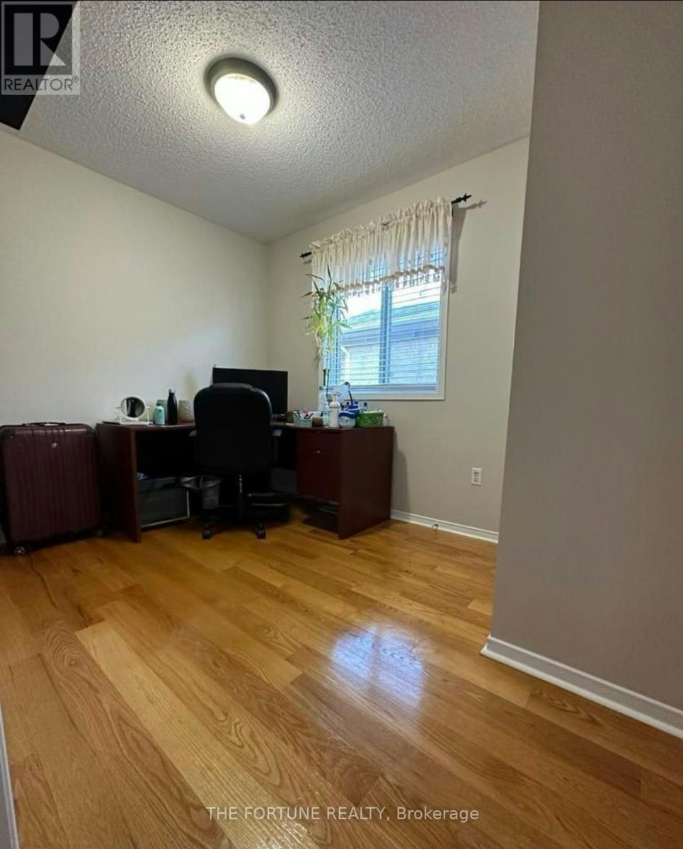 UPPER-22 Waterdale Road, Brampton, ON, L7A 1S3 - 11