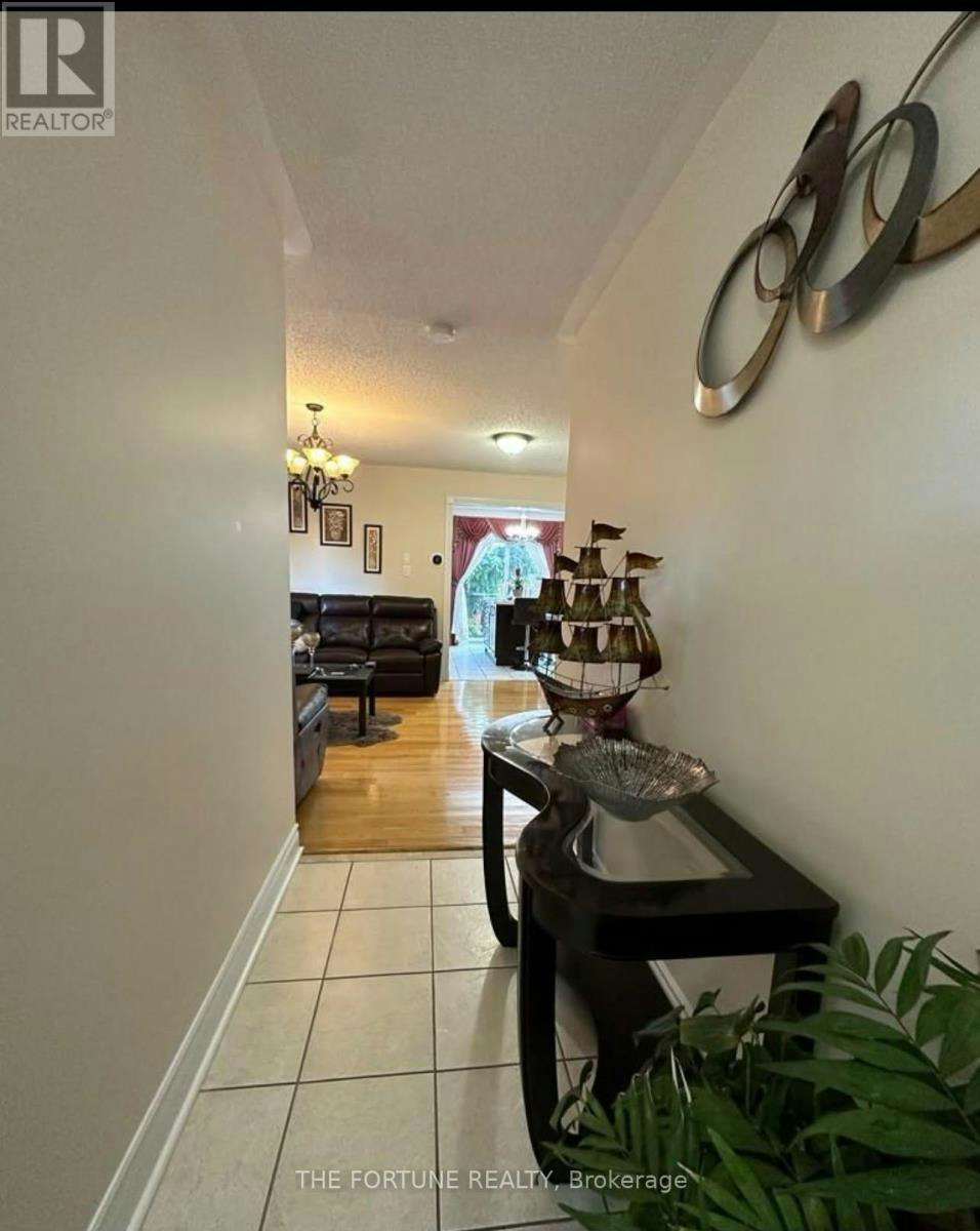 UPPER-22 Waterdale Road, Brampton, ON, L7A 1S3 - 5