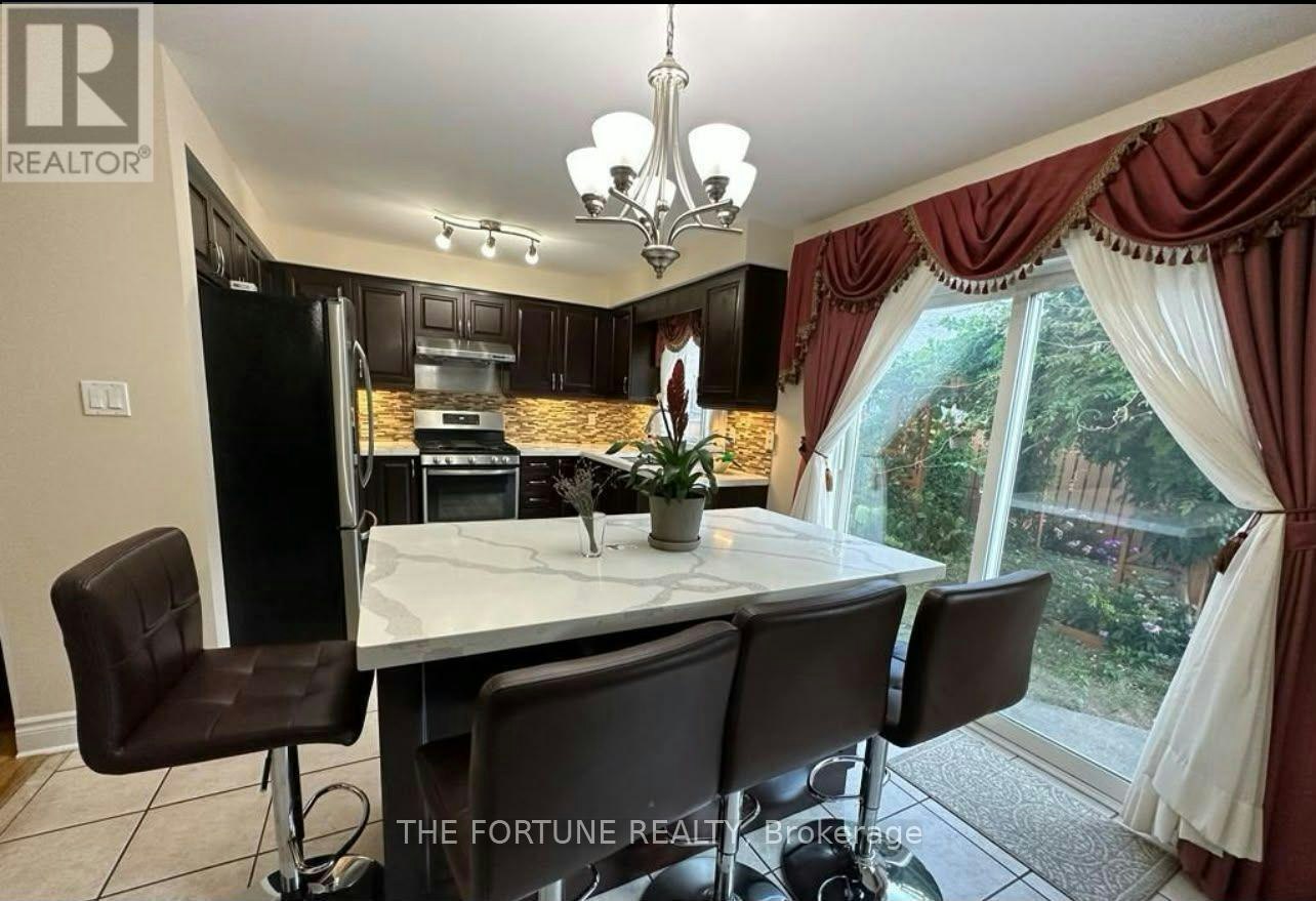 UPPER-22 Waterdale Road, Brampton, ON, L7A 1S3 - 8