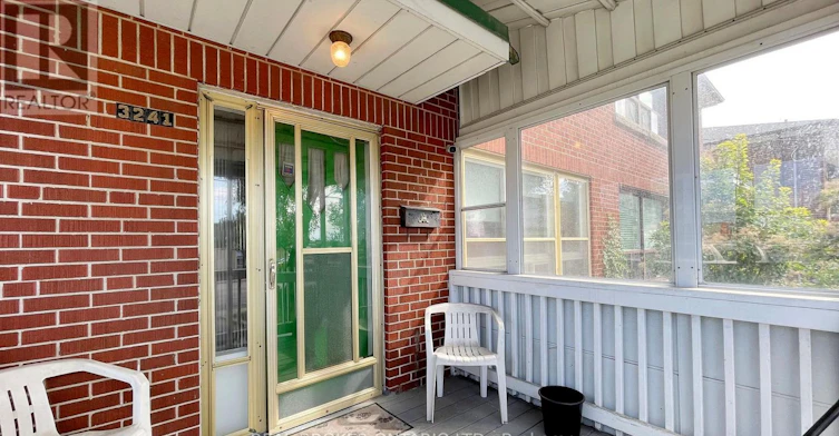 3241 Dufferin Street, Toronto, ON, M6A 2T2 - 3