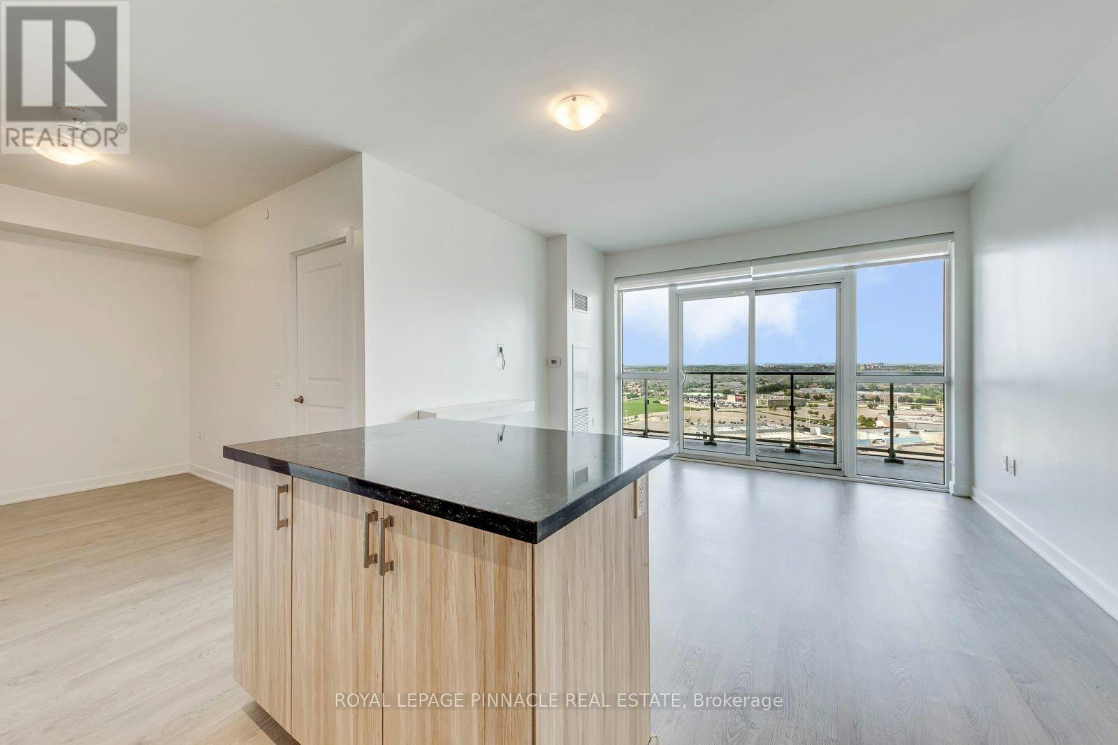 1702-4677 Glen Erin Drive, Mississauga, ON, L5M 2E3 - 9