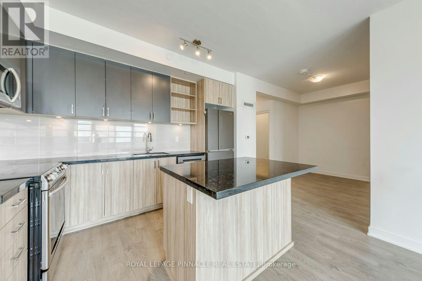 1702-4677 Glen Erin Drive, Mississauga, ON, L5M 2E3 - 12