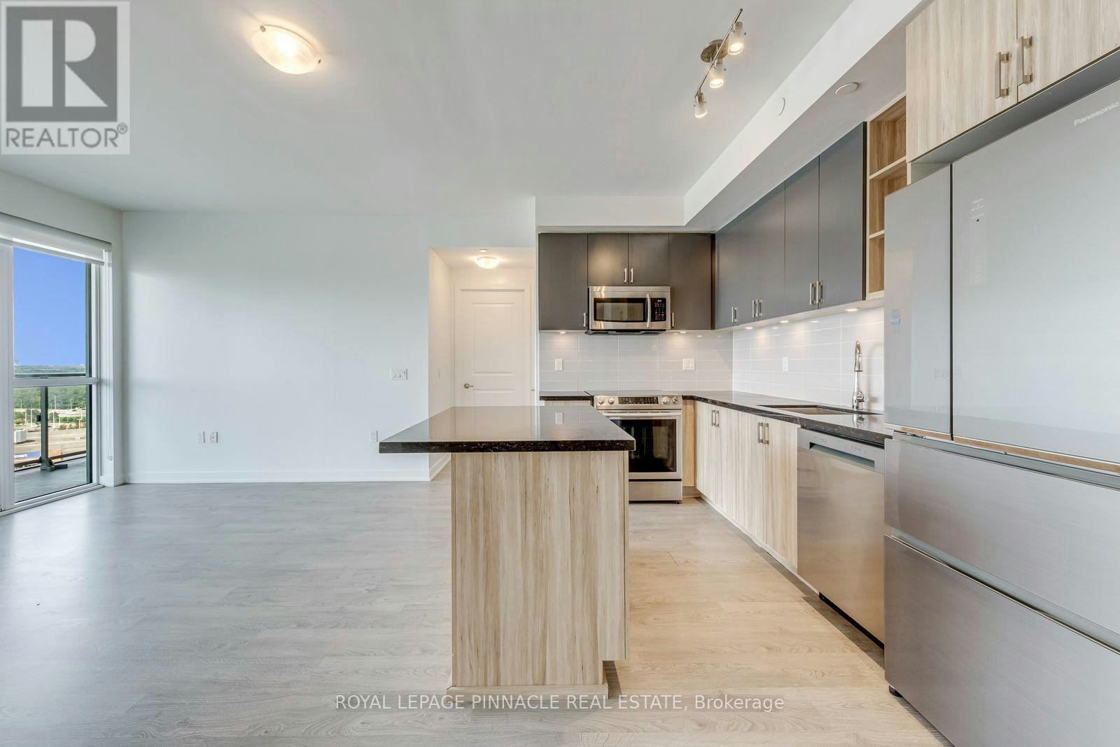 1702-4677 Glen Erin Drive, Mississauga, ON, L5M 2E3 - 7
