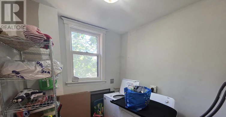 4-991 Main Street E, Hamilton, ON, L8M 1N3 - 7