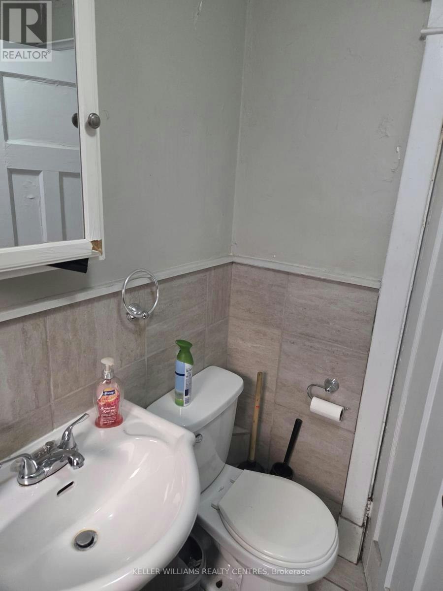 4-991 Main Street E, Hamilton, ON, L8M 1N3 - 11