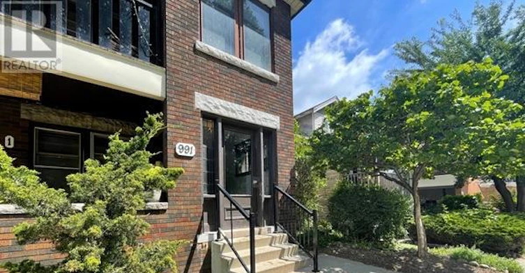 4-991 Main Street E, Hamilton, ON, L8M 1N3 - 2