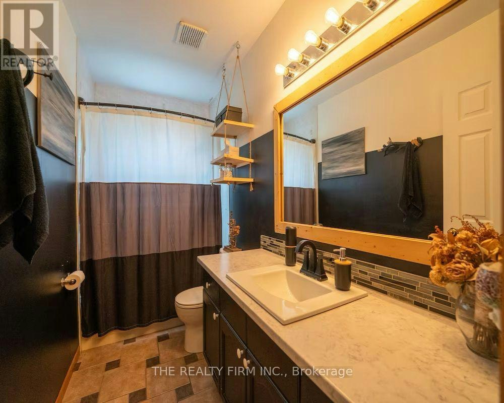 10 Lisa Court, London, ON, N5Z 5B3 - 21