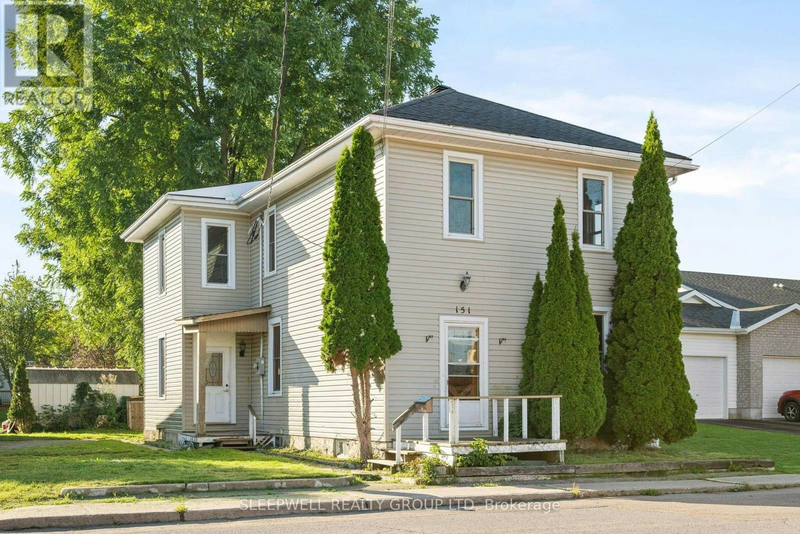 151 Renfrew Avenue W, Renfrew, ON, K7V 2Y4