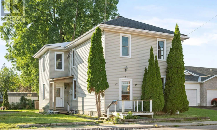 151 Renfrew Avenue W