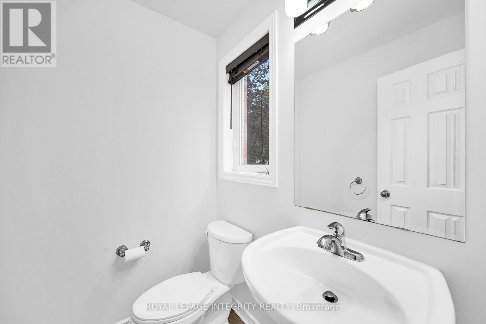 496 Temiskaming Crescent, Ottawa, ON, K2J 0V6 - 5
