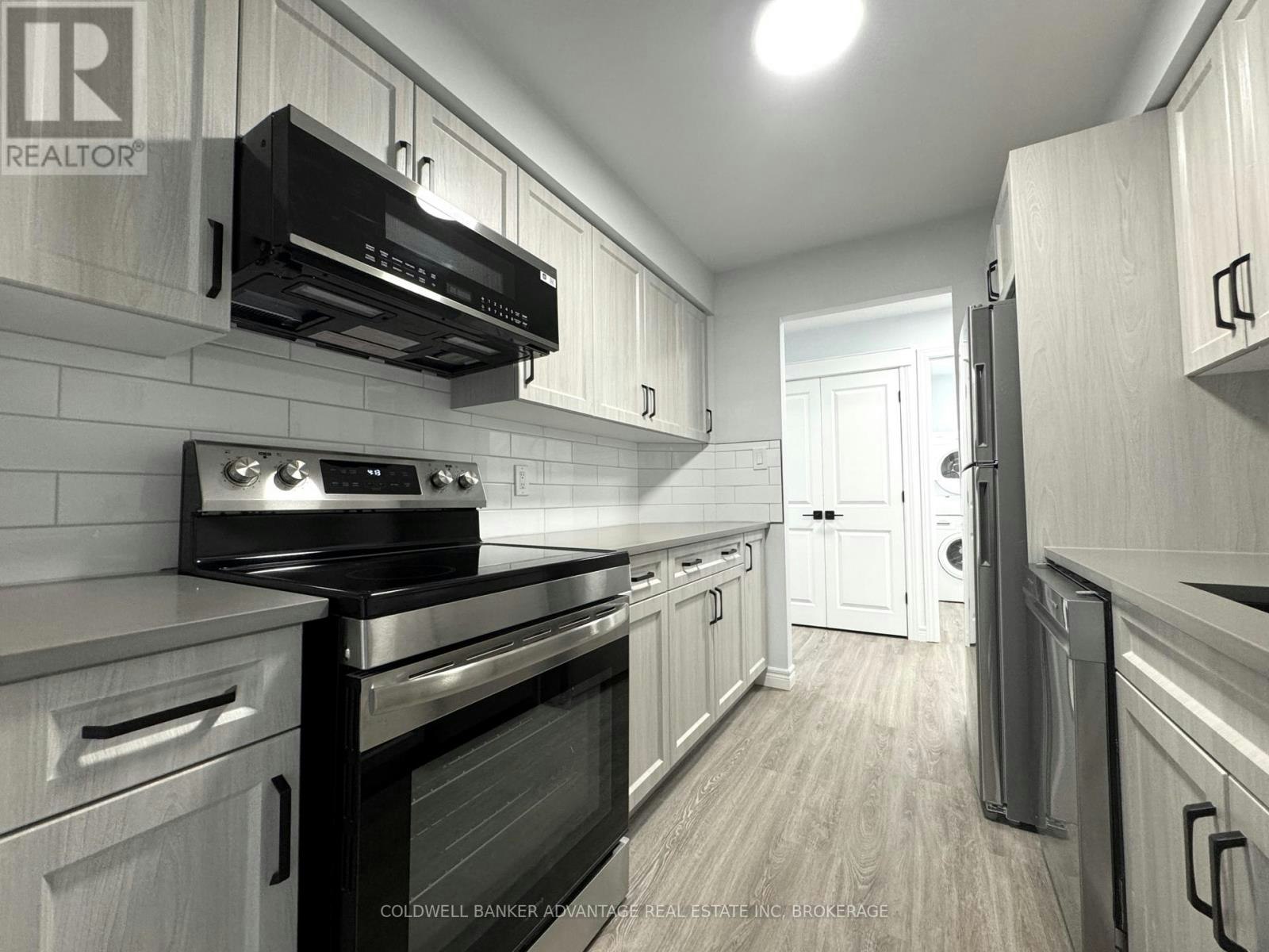 323-72 Main Street E, Port Colborne, ON, L3K 5Z8 - 2