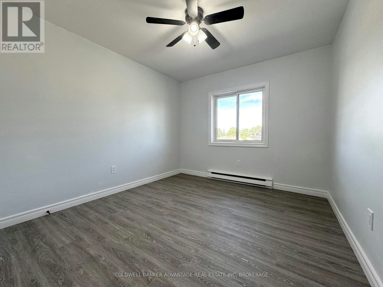 323-72 Main Street E, Port Colborne, ON, L3K 5Z8 - 14