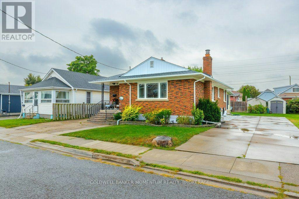 51 Martin Street N, Thorold, ON, L2V 3X3