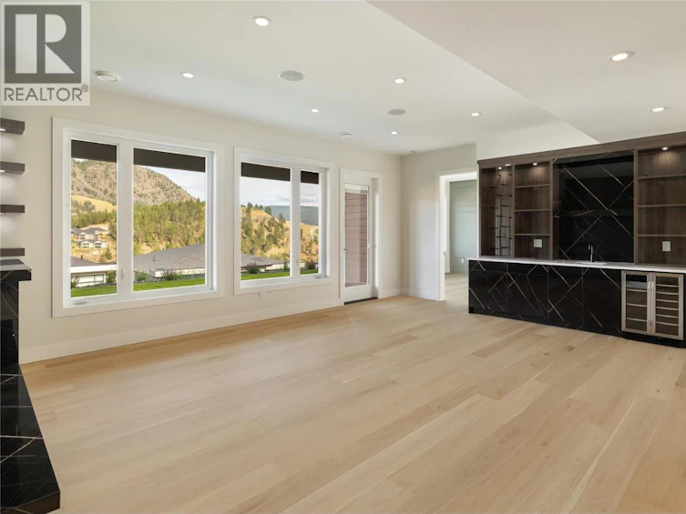 979 Loseth Drive, Kelowna, BC, V1P 0A8 - 45