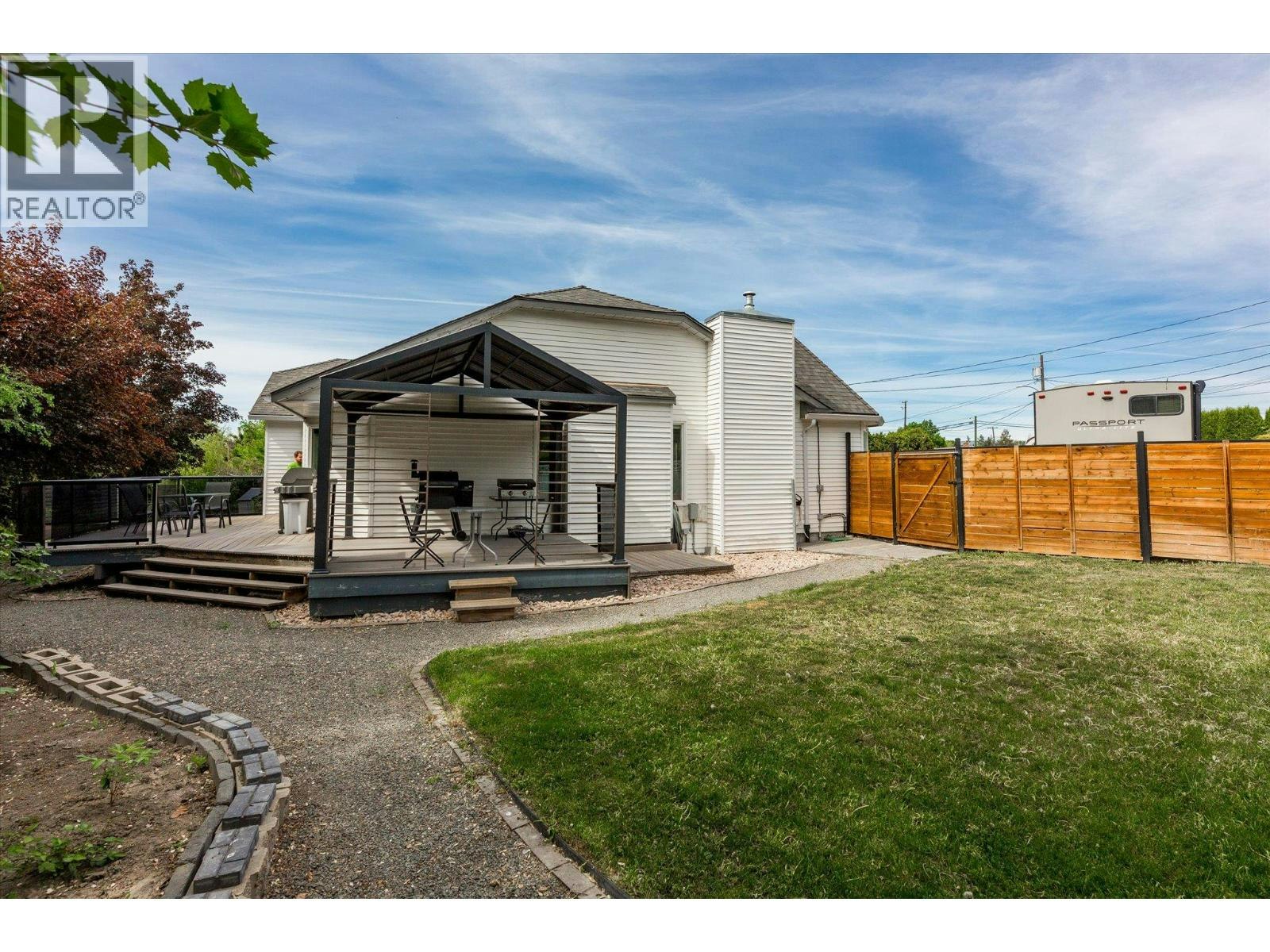 3418 Mariposa Court, Kelowna, BC, V1W 2S9 - 35