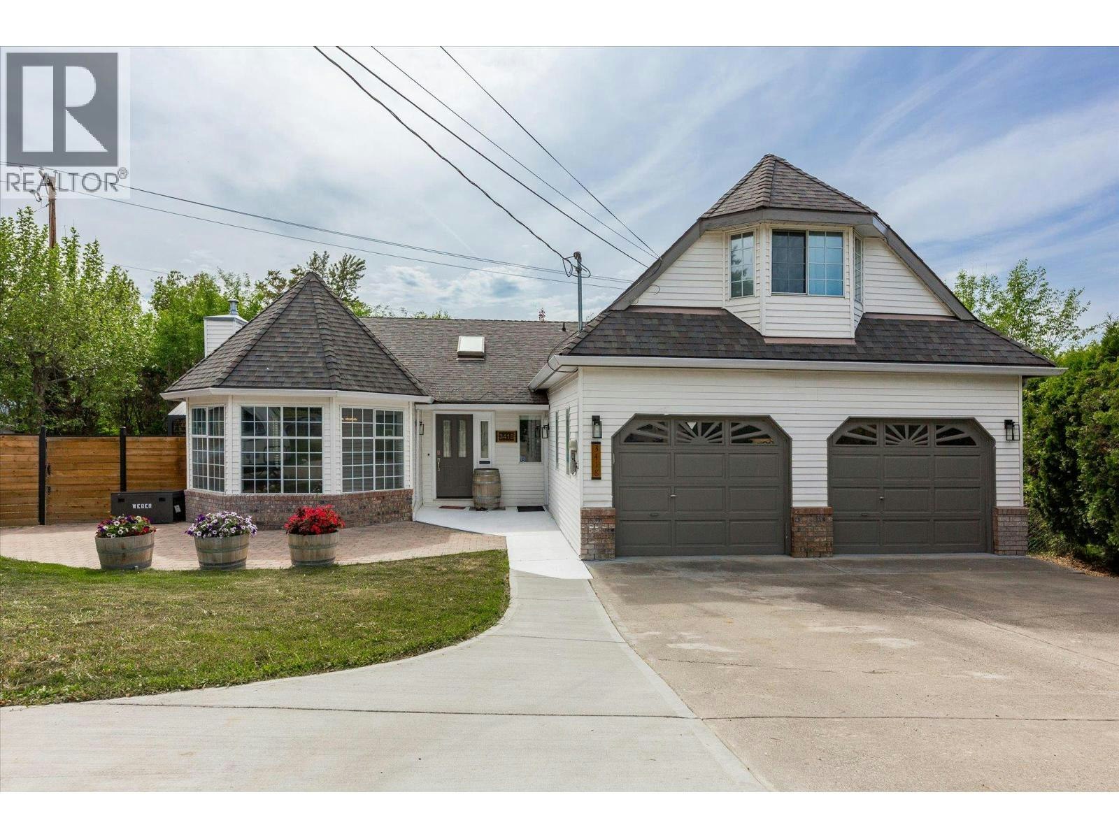 3418 Mariposa Court - 2