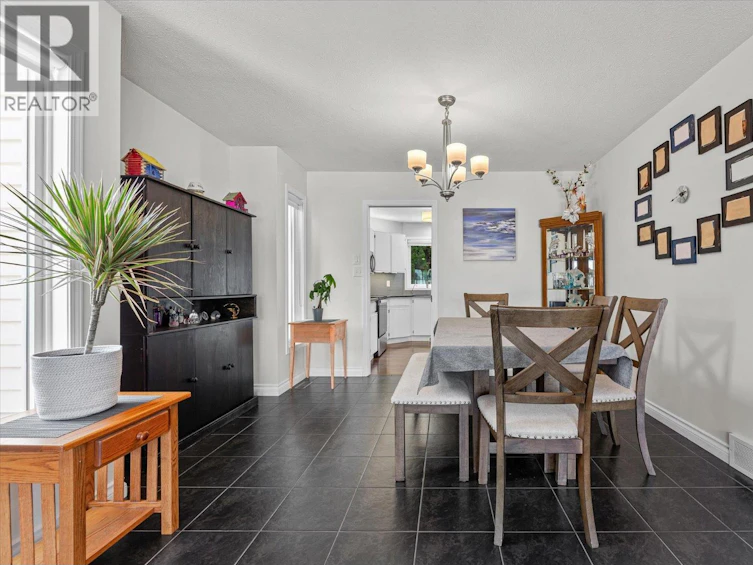 3418 Mariposa Court, Kelowna, BC, V1W 2S9 - 8