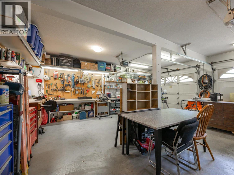 3418 Mariposa Court, Kelowna, BC, V1W 2S9 - 29