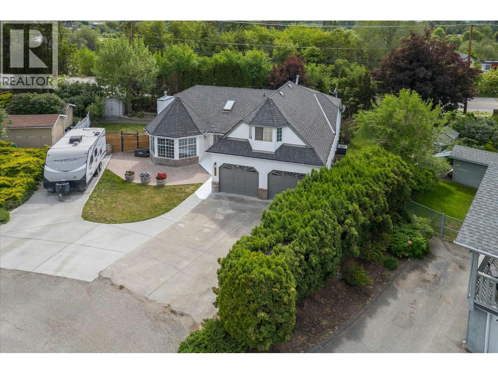 3418 Mariposa Court, Kelowna, BC, V1W 2S9 - 48