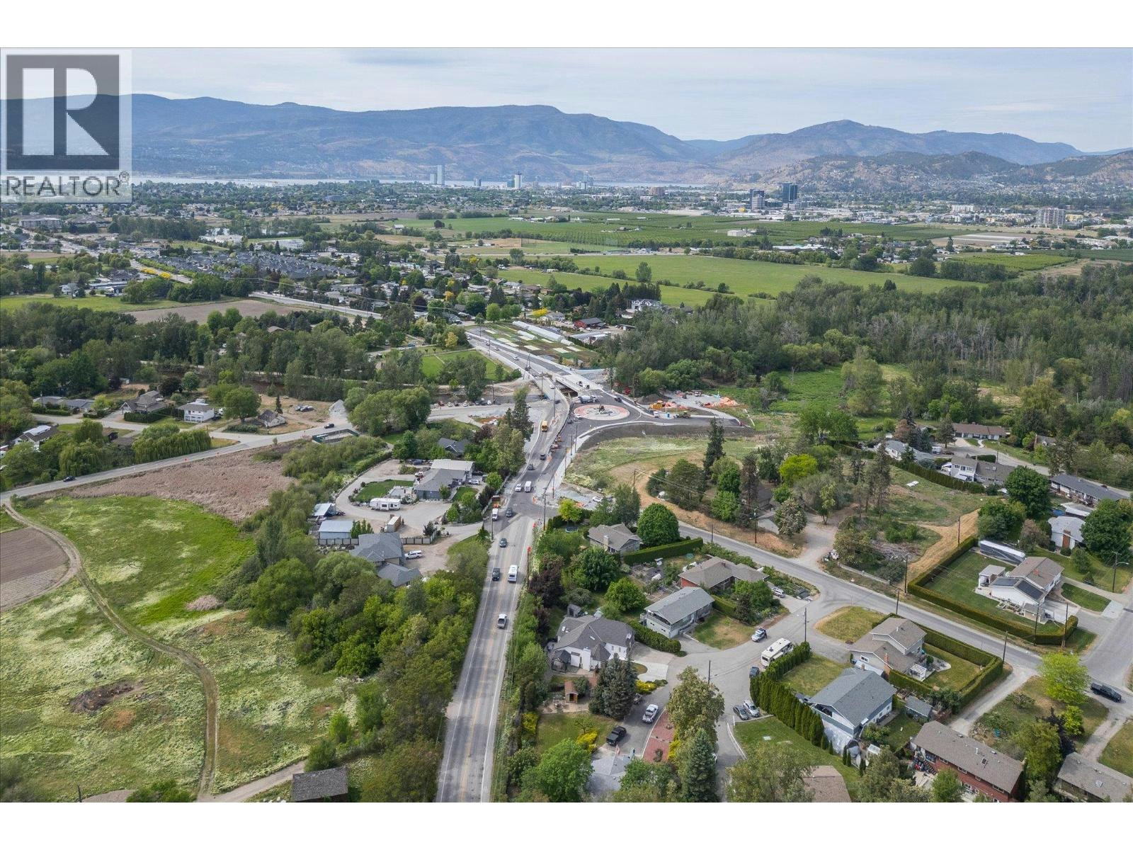 3418 Mariposa Court, Kelowna, BC, V1W 2S9 - 45