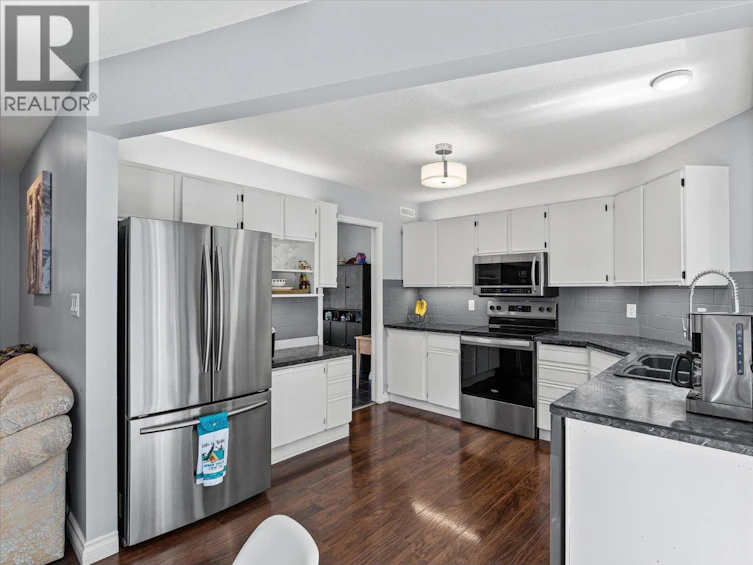 3418 Mariposa Court, Kelowna, BC, V1W 2S9 - 10