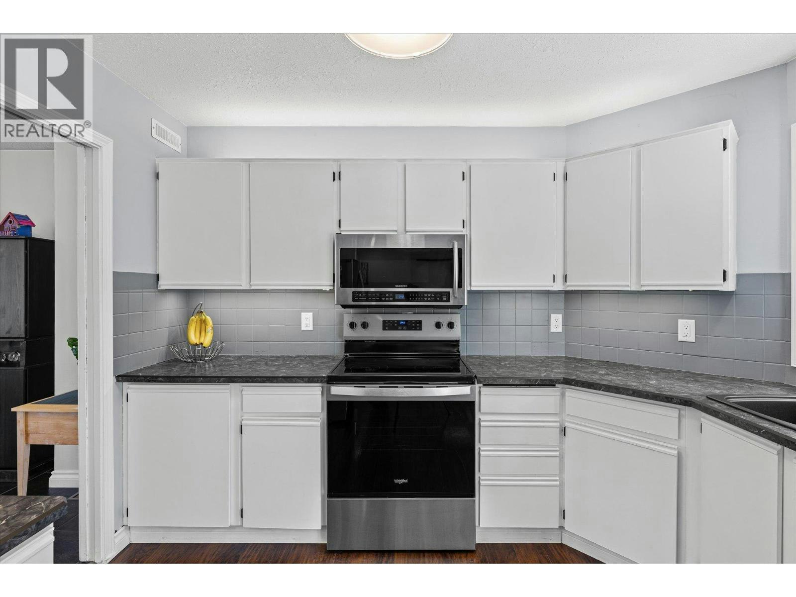 3418 Mariposa Court, Kelowna, BC, V1W 2S9 - 13