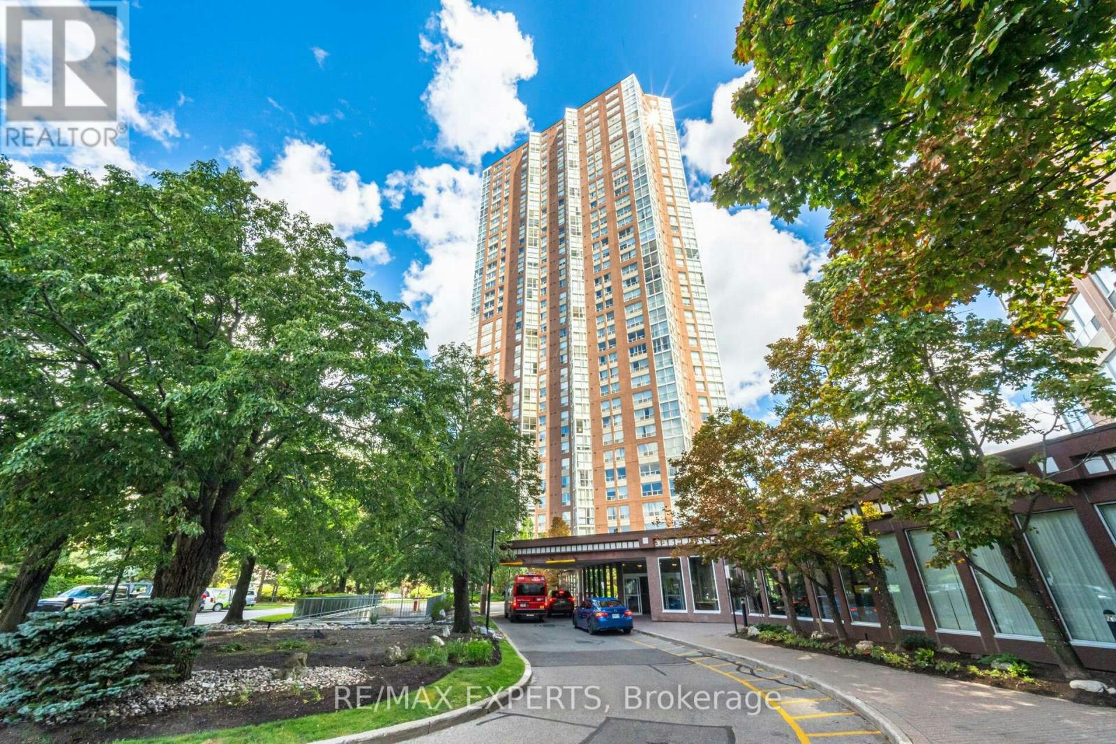 3610-7 Concorde Place, Toronto, ON, M3C 3N4 - 2