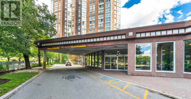 3610-7 Concorde Place, Toronto, ON, M3C 3N4 - 3