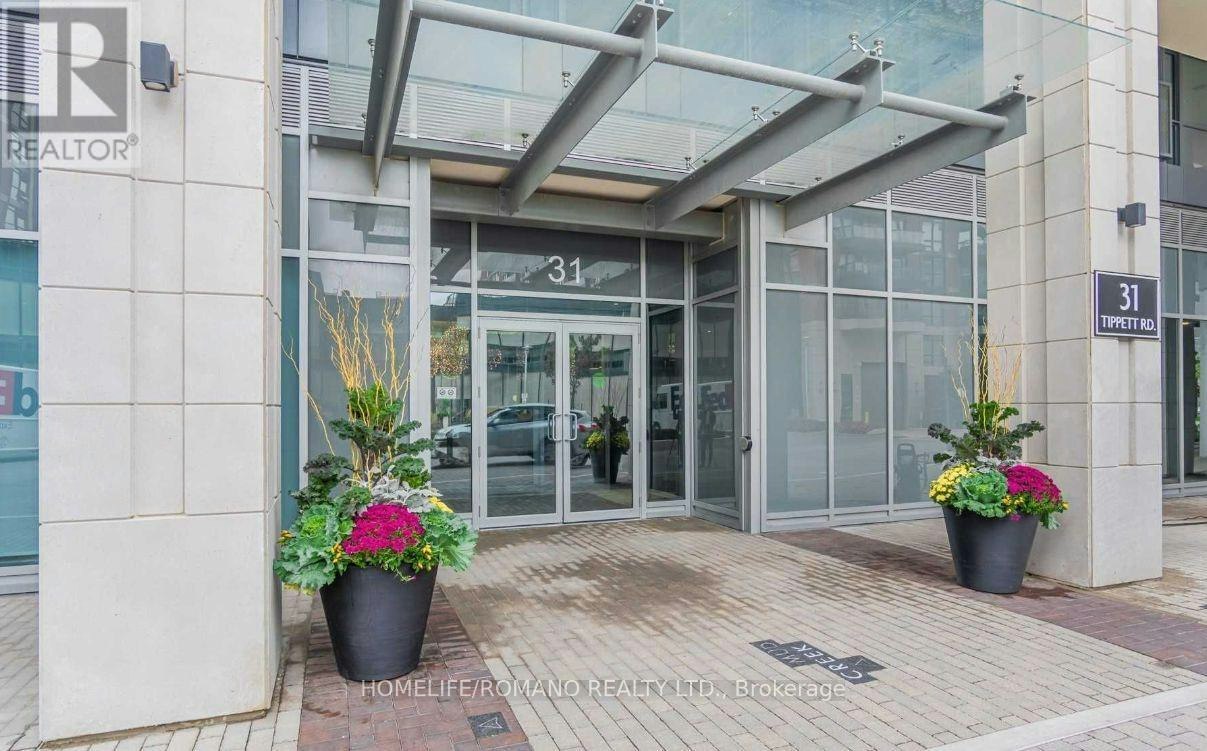 840-31 Tippett Road, Toronto, ON, M3H 0C8 - 2