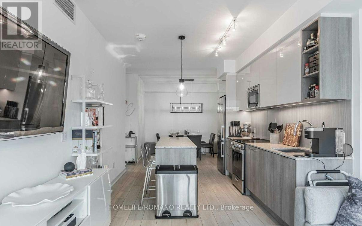840-31 Tippett Road, Toronto, ON, M3H 0C8 - 8