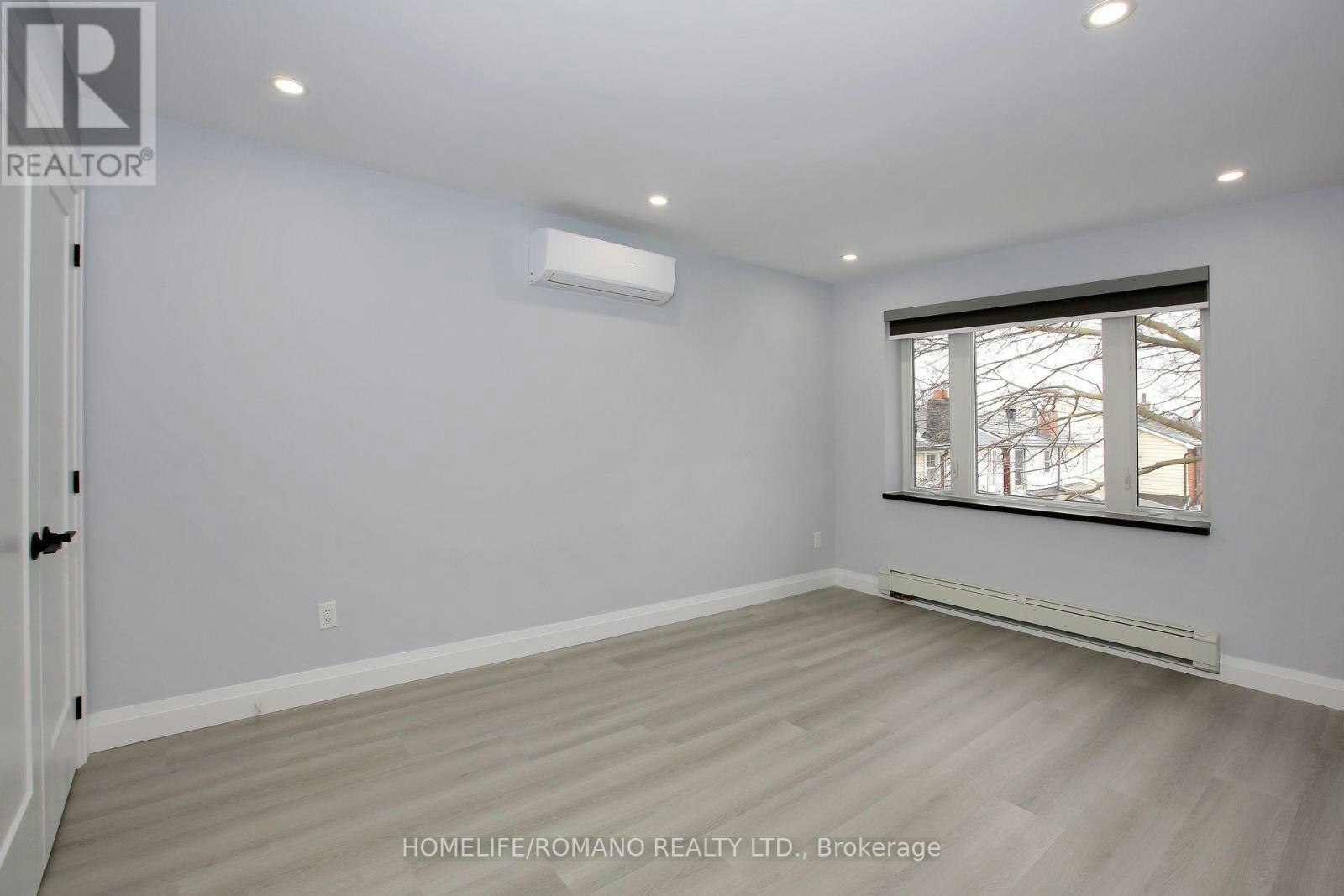 A-177 Robina Avenue, Toronto, ON, M6C 3Y8 - 12