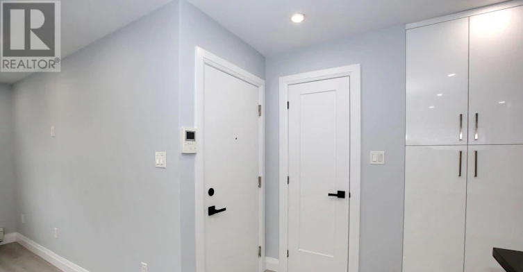 A-177 Robina Avenue, Toronto, ON, M6C 3Y8 - 3