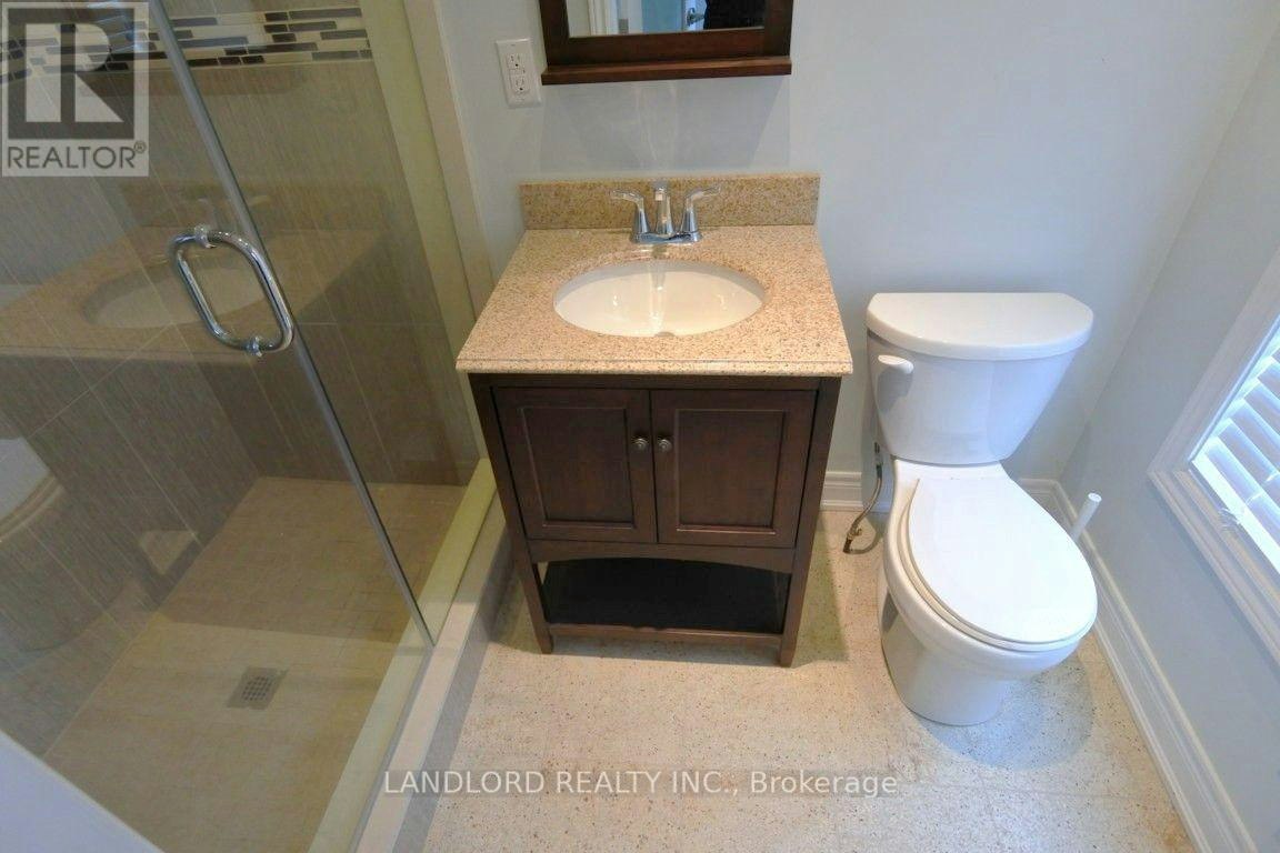 MAIN-22 Rusholme Park Crescent, Toronto, ON, M6J 2C9 - 9