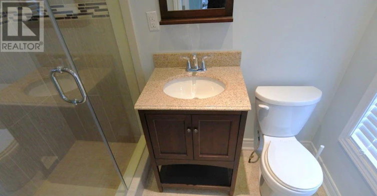 MAIN-22 Rusholme Park Crescent, Toronto, ON, M6J 2C9 - 9