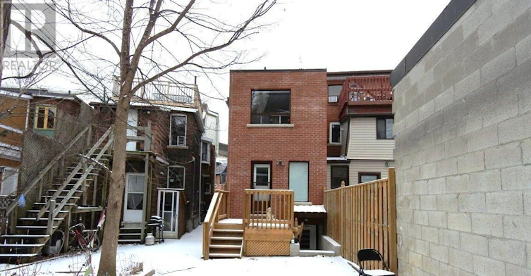 MAIN-22 Rusholme Park Crescent, Toronto, ON, M6J 2C9 - 16